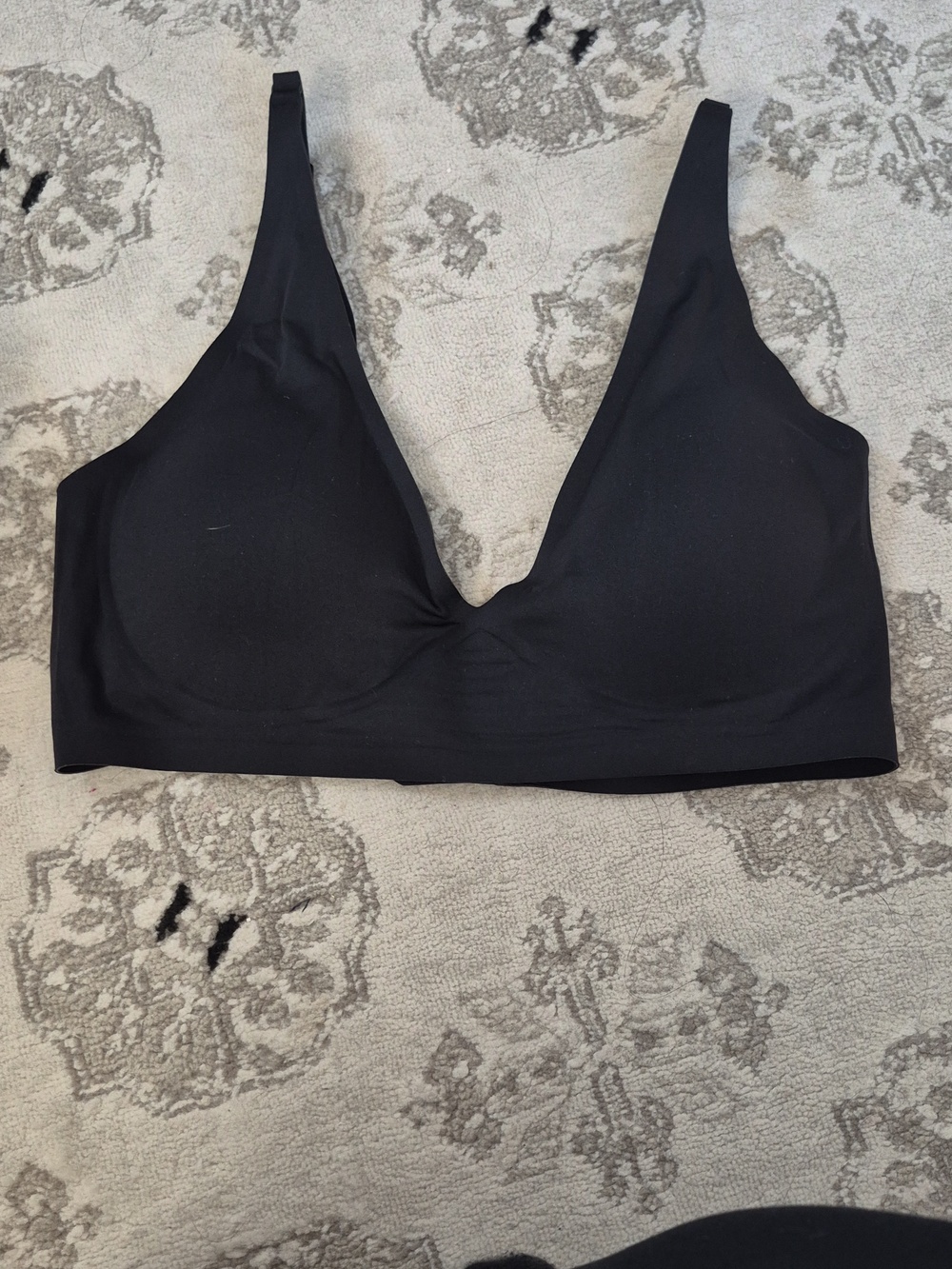 XL🖤: Splendid Seamless Wireless Bra Cream